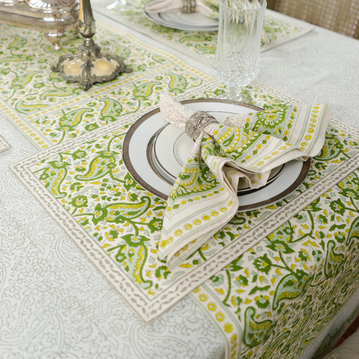 The Art of Tea: Creating the Perfect Tea Time Corner at Home