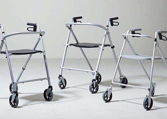 Best Lightweight Folding Walkers with Wheels for Seniors: Pros and Cons