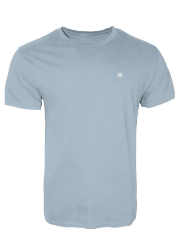 The Versatility of the Ariano T-Shirt: Dress It Up or Down!